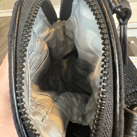 Aimee Kestenberg Quilted Crossbody purse • Perfect for Phone and Necessities - Picture 5 of 5